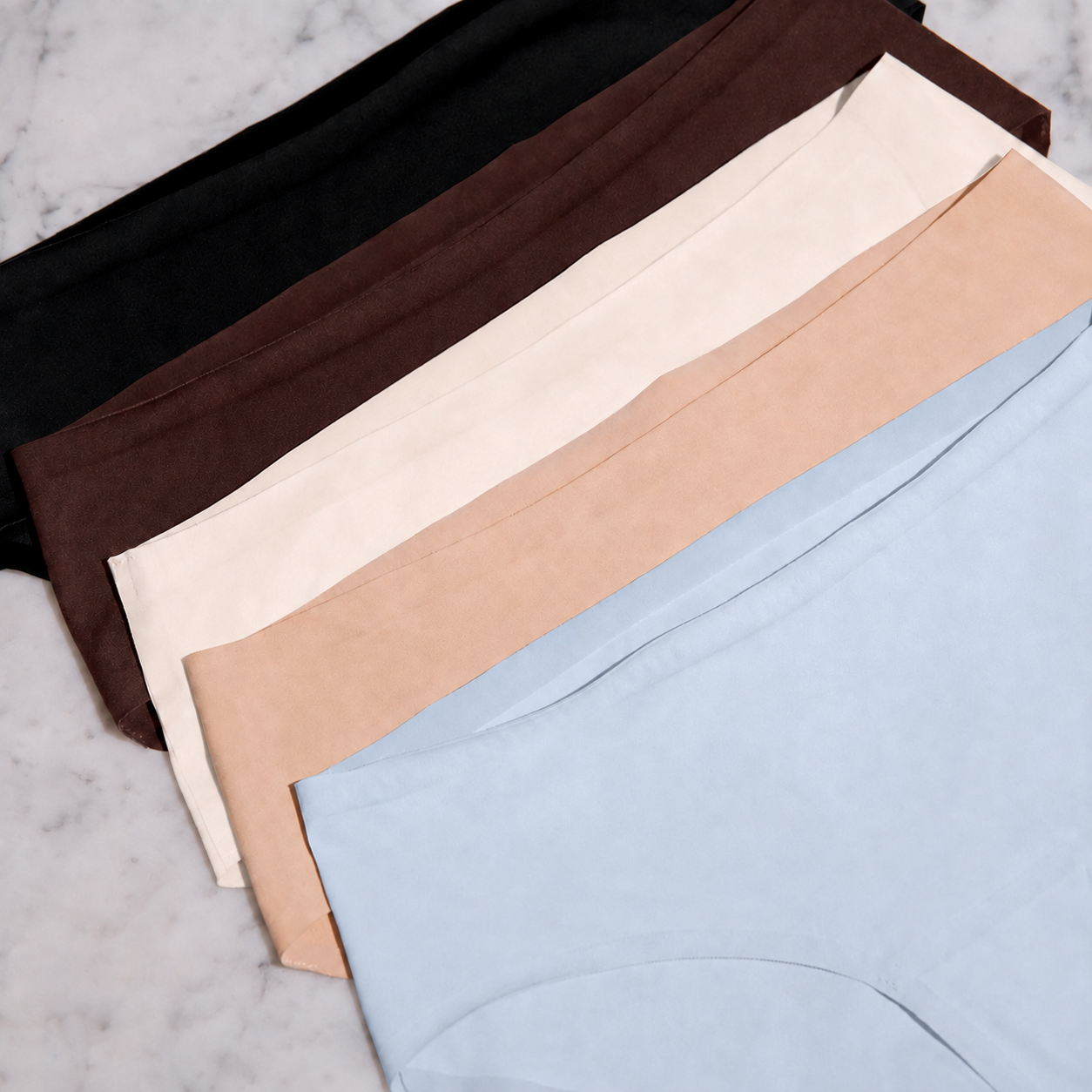 Under Simply Smooth No Show Hiphugger 5 Pack